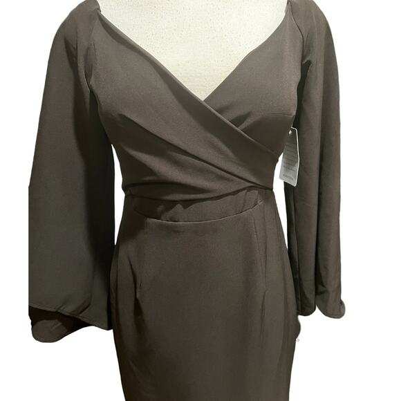 Bardot Crossover Top Bell Sleeves Black Size 6 NWT - Picture 5 of 8